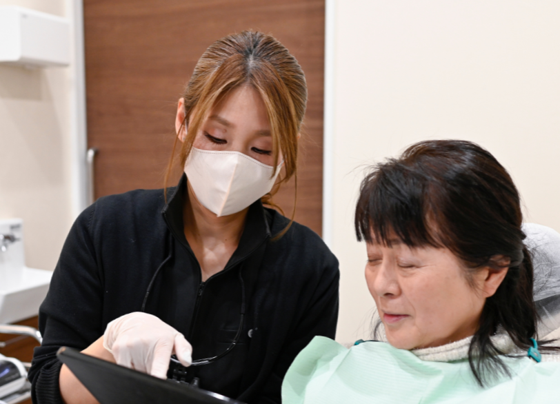 「自信」という名の美しさを｜くつい歯科