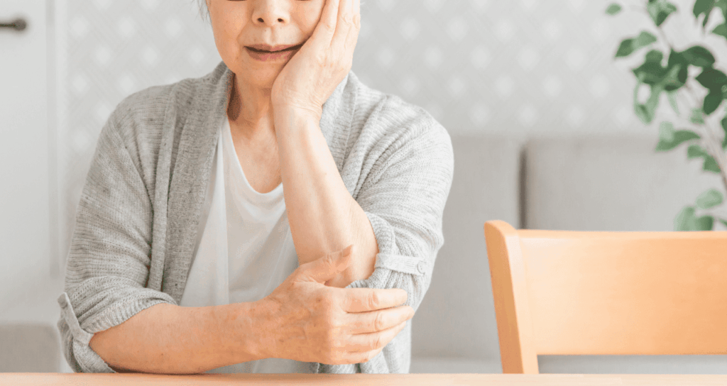 高齢者の口腔機能管理｜くつい歯科